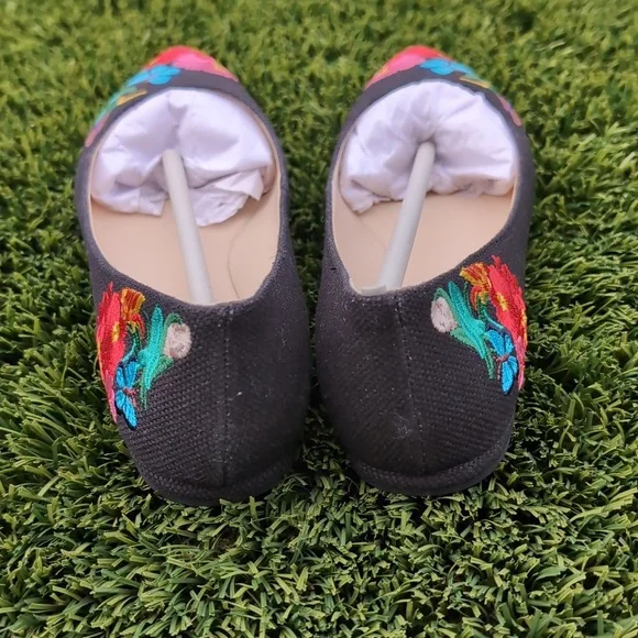 NEW Nine West Floral Embroidered Speak Up Flats - Picture 4 of 8